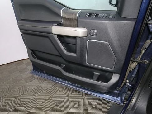 Used 2020 Ford F350 Lariat w/ Lariat Value Package AWD/4WD image 34