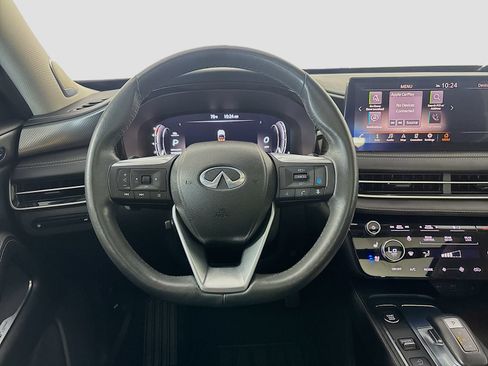 Used 2023 INFINITI QX60 Luxe w/ Performance Audio Package FWD image 11