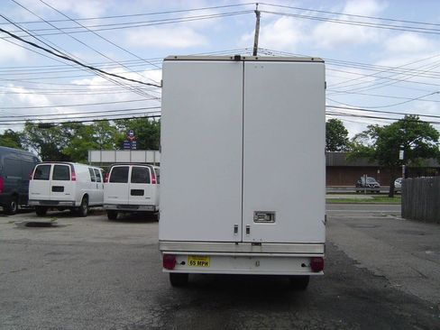 Used 2020 Ford Transit 350 w/ Upfitter Package RWD image 5