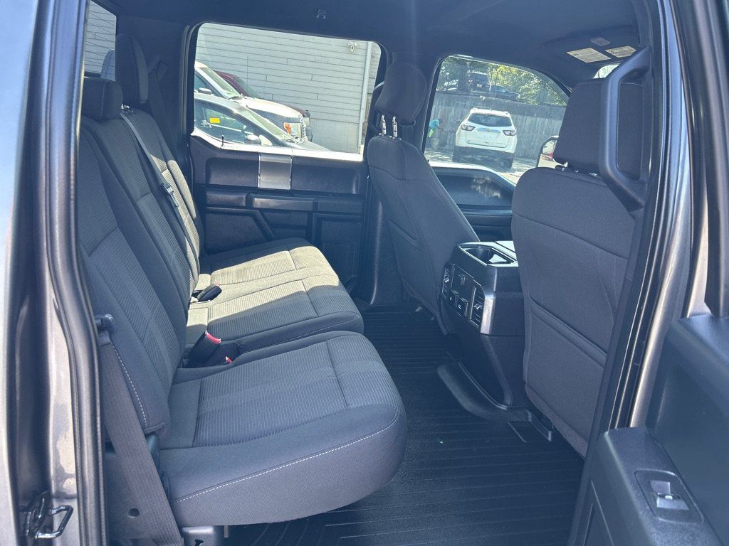 Used 2017 Ford F150 XLT w/ Equipment Group 302A Luxury AWD/4WD image 11