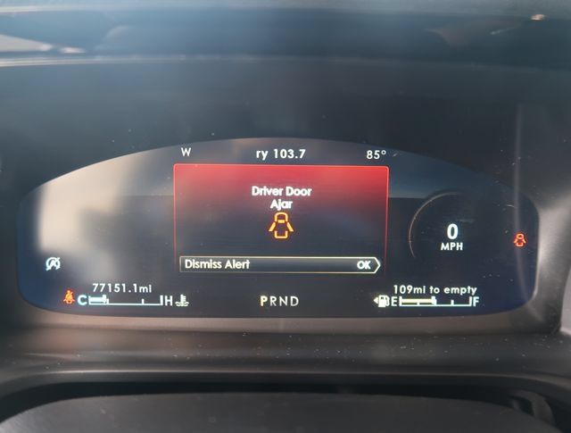 Used 2021 Lincoln Aviator AWD image 25
