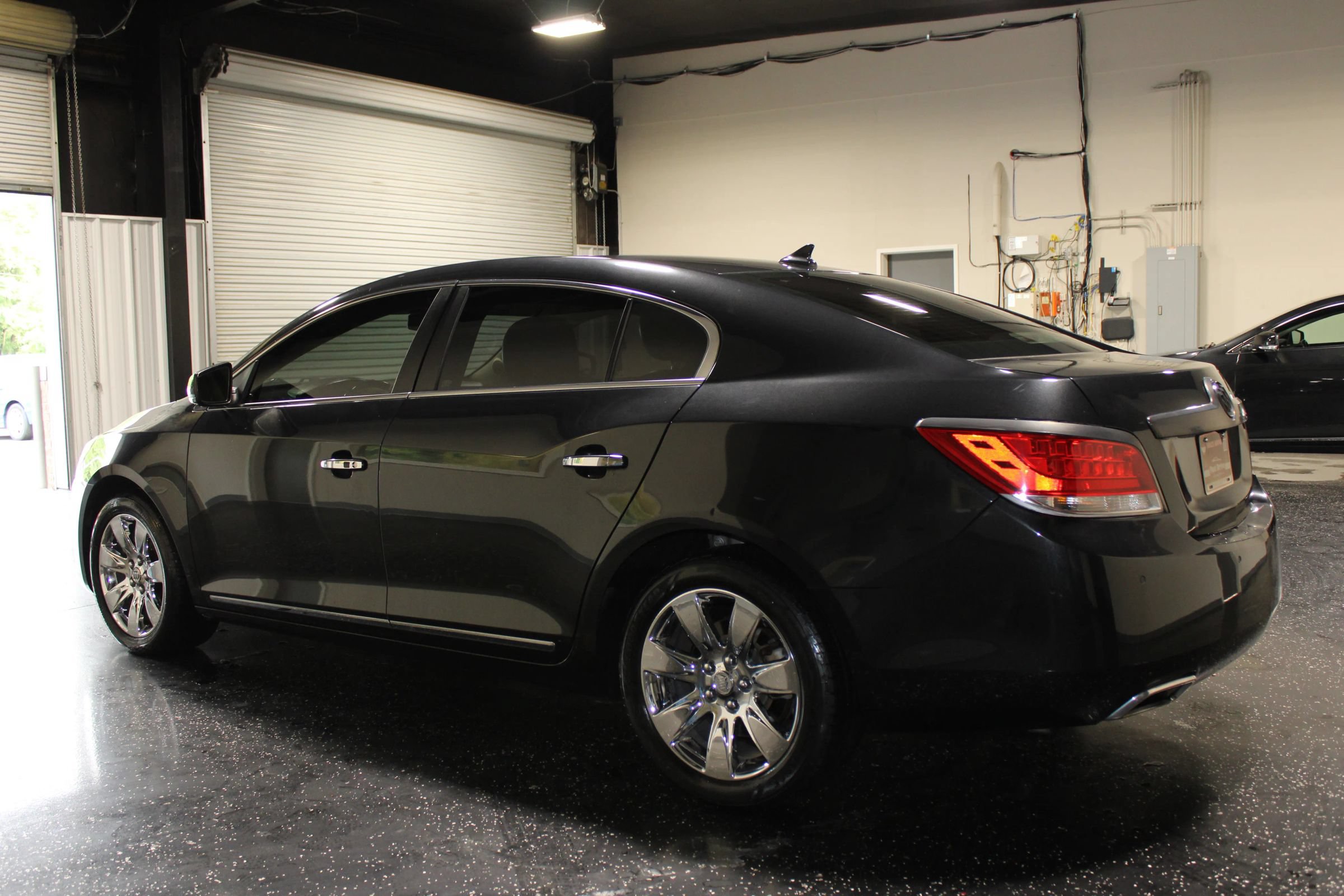 Used 2012 Buick LaCrosse Premium FWD image 6