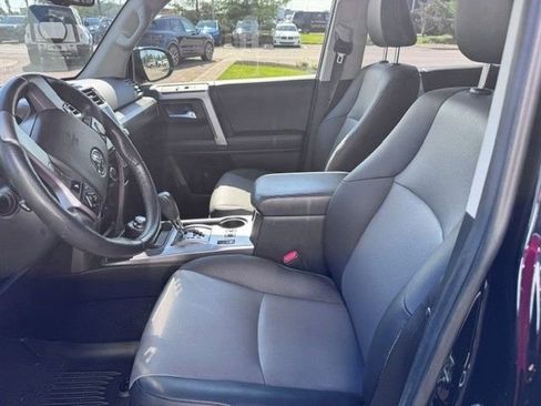 Used 2024 Toyota 4Runner SR5 Premium w/ Moonroof Package AWD/4WD image 8