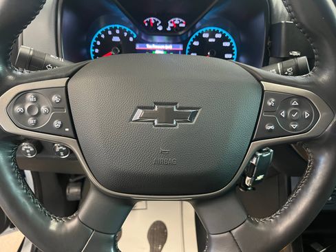 Used 2021 Chevrolet Colorado Z71 w/ Safety Package image 24