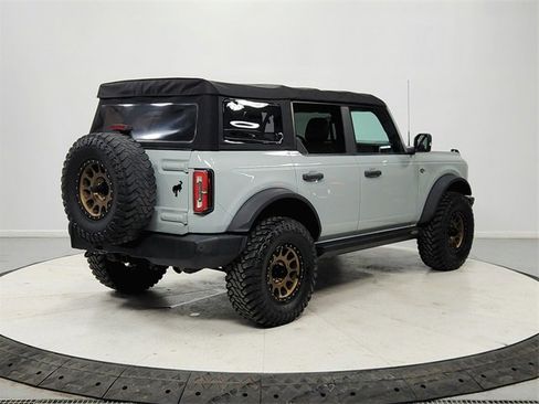 Used 2022 Ford Bronco Wildtrak image 7