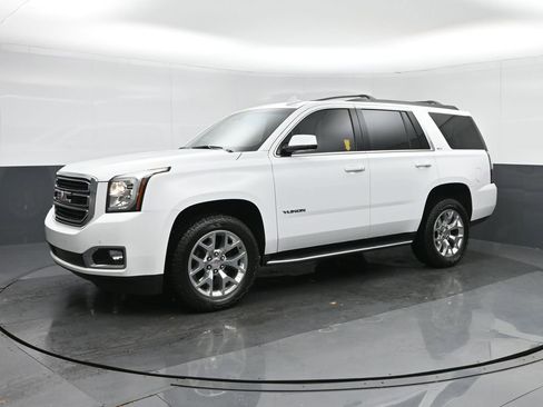 Used 2019 GMC Yukon SLT image 3