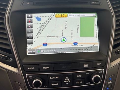 Used 2018 Hyundai Santa Fe Sport w/ 2.0T Ultimate Tech Package 05 AWD/4WD image 17