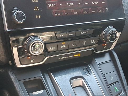 Used 2022 Honda CR-V Touring image 16