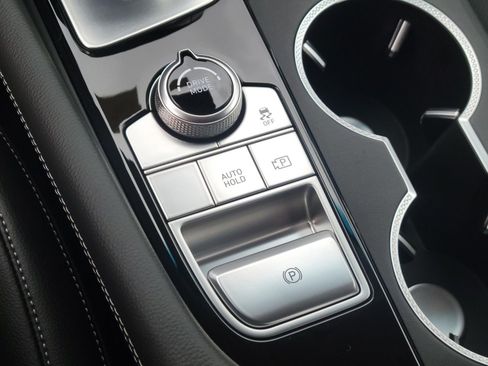 New 2026 Genesis G70 2.5T image 24