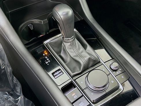 Used 2023 MAZDA MAZDA3 s image 23