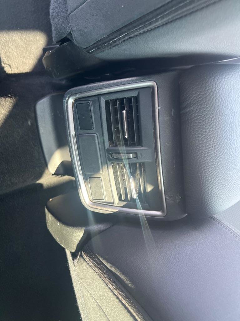 Used 2023 Subaru Forester Premium AWD/4WD image 17
