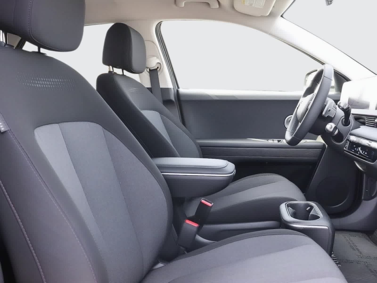 Used 2024 Hyundai Ioniq 5 SEL RWD image 26