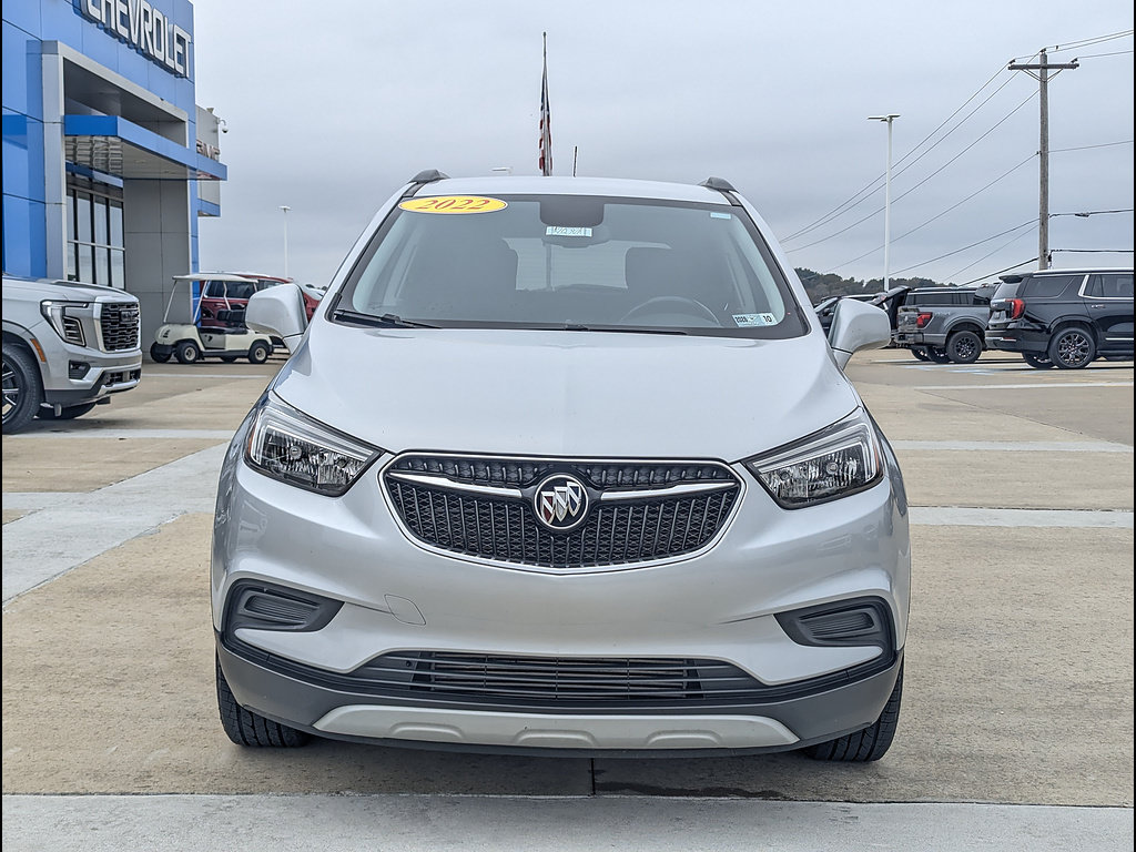 Used 2022 Buick Encore Preferred AWD/4WD image 10