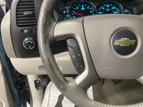 Used 2014 Chevrolet Silverado 2500 LT w/ Interior Plus Package image 18