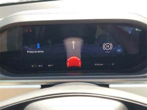 Used 2022 Tesla Model S Plaid image 21