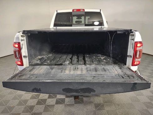 Used 2022 RAM 2500 Laramie AWD/4WD image 5