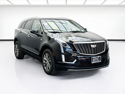 Used 2021 Cadillac XT5 Premium Luxury FWD image 3