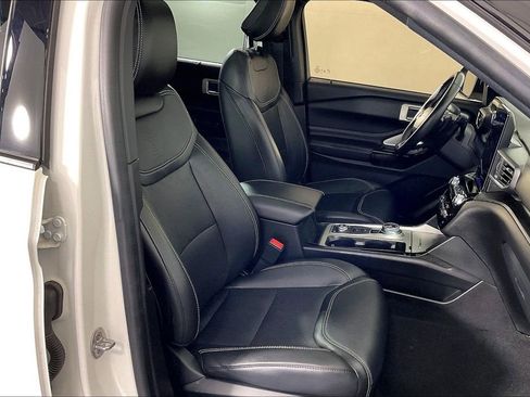 Used 2022 Ford Explorer ST w/ Equipment Group 401A AWD/4WD image 10