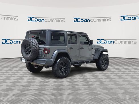 Used 2022 Jeep Wrangler Unlimited Sport AWD/4WD image 8