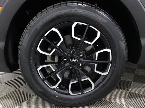 Used 2022 Hyundai Santa Cruz SE AWD/4WD image 32