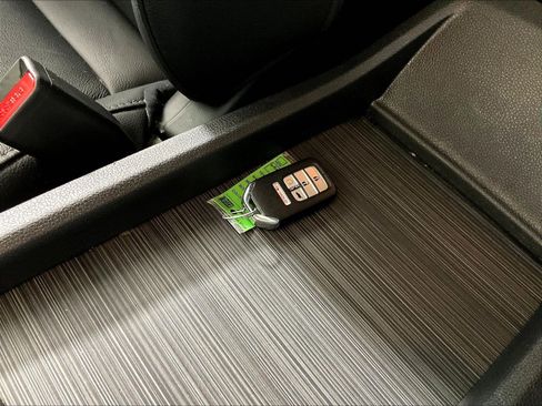 Used 2020 Honda Pilot EX-L image 36