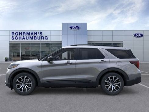 New 2026 Ford Explorer ST-Line image 3