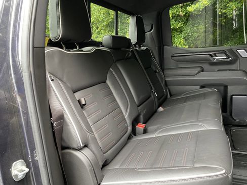 Used 2023 GMC Sierra 1500 AT4X AWD/4WD image 40
