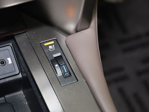 Used 2019 Lexus GX 460 Premium AWD/4WD image 8