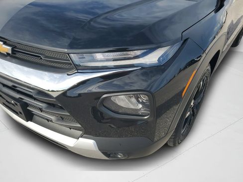 Used 2023 Chevrolet TrailBlazer LT FWD image 23