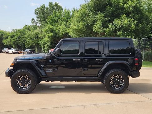 Used 2023 Jeep Wrangler Unlimited Rubicon 4xe AWD/4WD image 4