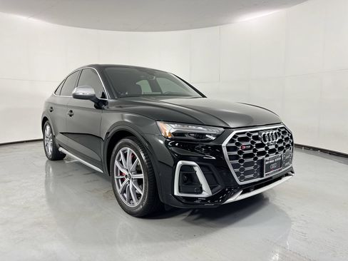 Used 2023 Audi SQ5 Prestige AWD/4WD image 4