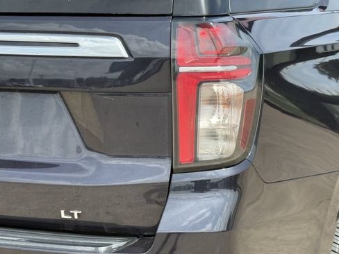 Certified 2022 Chevrolet Tahoe LT w/ Luxury Package AWD/4WD image 7