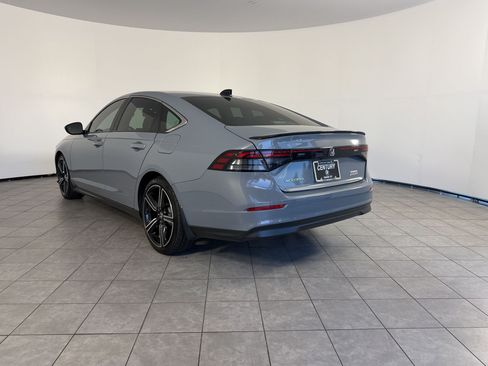 Used 2023 Honda Accord Sport image 3