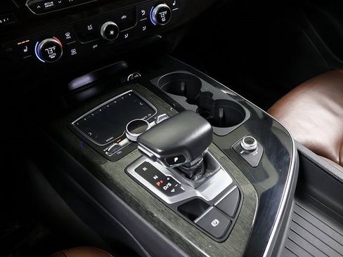 Used 2019 Audi Q7 3.0T Premium w/ Convenience Package image 23