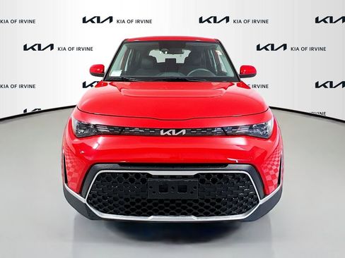 Used 2023 Kia Soul LX w/ LX Technology Package image 2