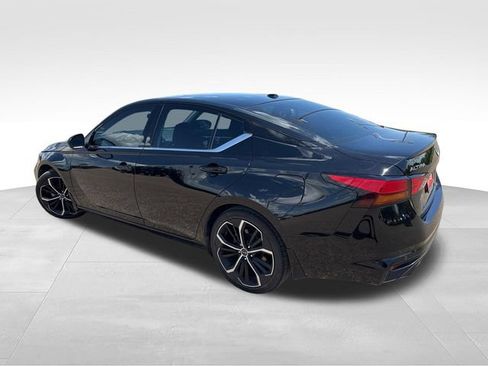 Certified 2024 Nissan Altima 2.5 SR FWD image 6