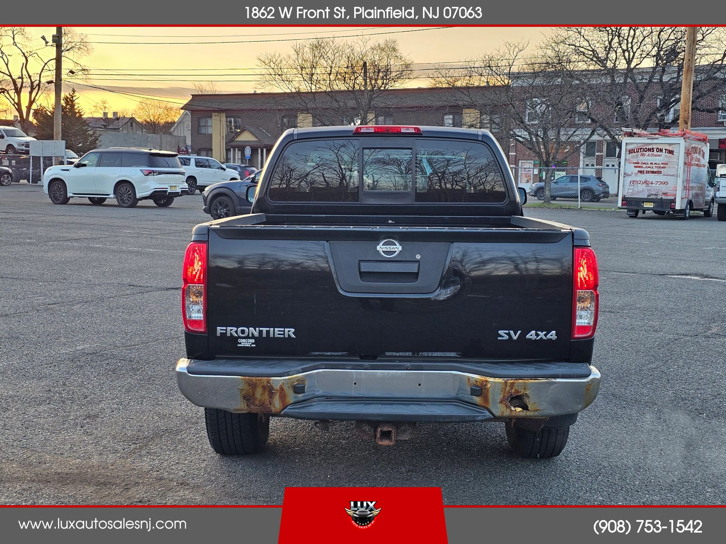 Used 2015 Nissan Frontier SV AWD/4WD image 7