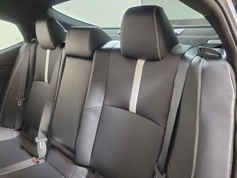 Used 2025 Toyota Camry SE w/ Convenience Package FWD image 13