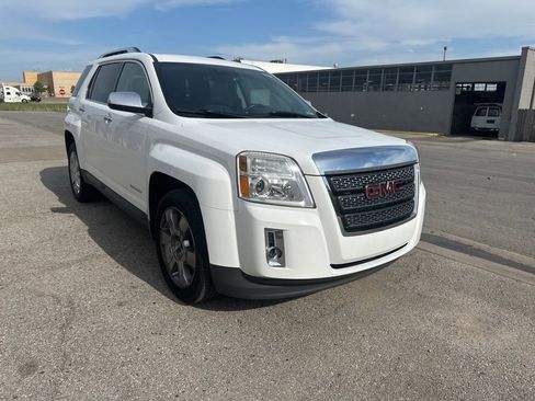 Used 2015 GMC Terrain SLT FWD image 4