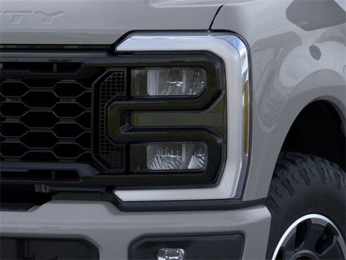 New 2026 Ford F350 Lariat w/ Tremor Off-Road Package image 18