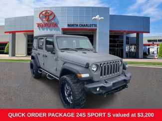 Used 2018 Jeep Wrangler Unlimited Sport S video 1