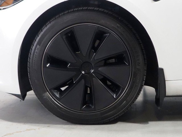 Used 2024 Tesla Model 3 Long Range AWD/4WD image 51