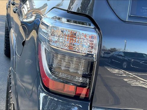 Used 2024 Toyota 4Runner SR5 image 30