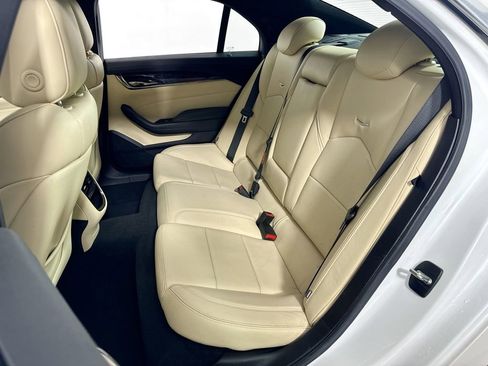 Used 2018 Cadillac CTS Luxury image 31