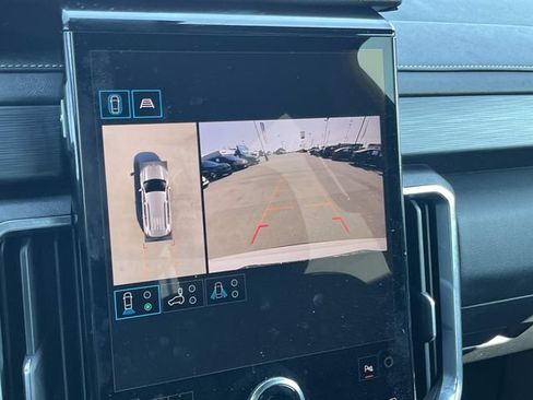 Used 2024 GMC Acadia Elevation FWD image 34