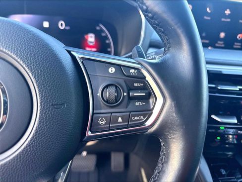 Used 2023 Acura MDX SH-AWD w/ Technology Package image 21