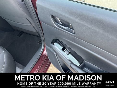Used 2023 Nissan Altima 2.5 SV FWD image 25