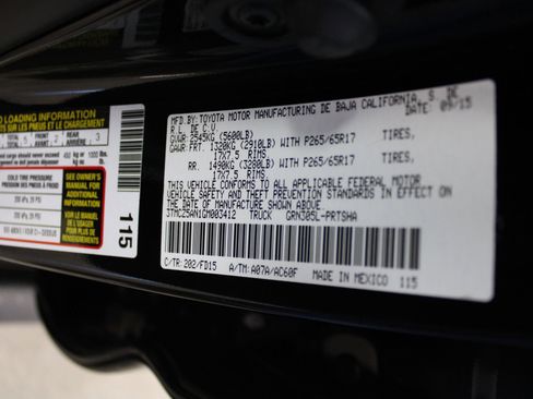 Used 2016 Toyota Tacoma TRD Sport w/ Premium & Technology Package image 47