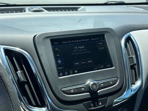 Certified 2023 Chevrolet Equinox LT FWD image 22