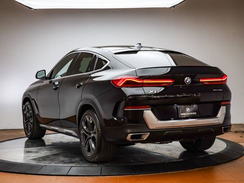 Certified 2023 BMW X6 xDrive40i w/ Premium Package image 3